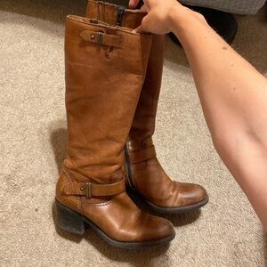 Clarks Leather Boots Women’s 9